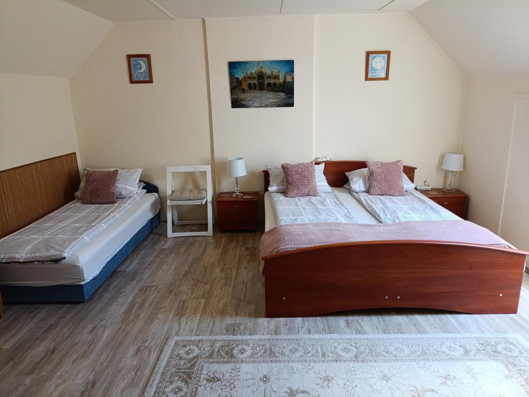 Cehmesterek Apartman Eger Exterior photo